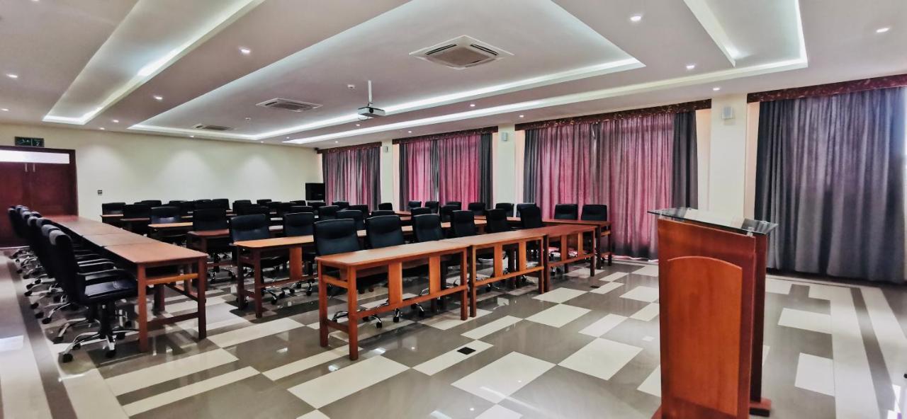 Kampala Nile Resort Seeta Zewnętrze zdjęcie