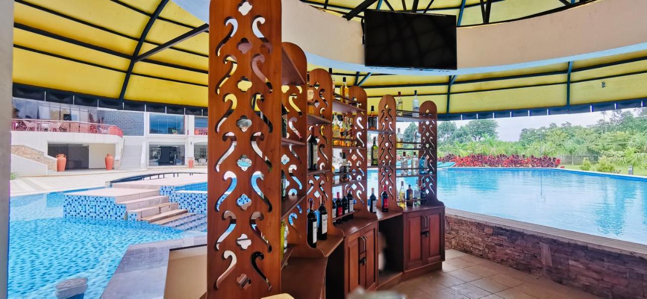 Kampala Nile Resort Seeta Zewnętrze zdjęcie